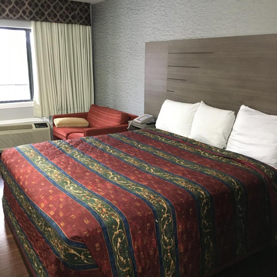 Travel Inn & Suites Humble Luaran gambar